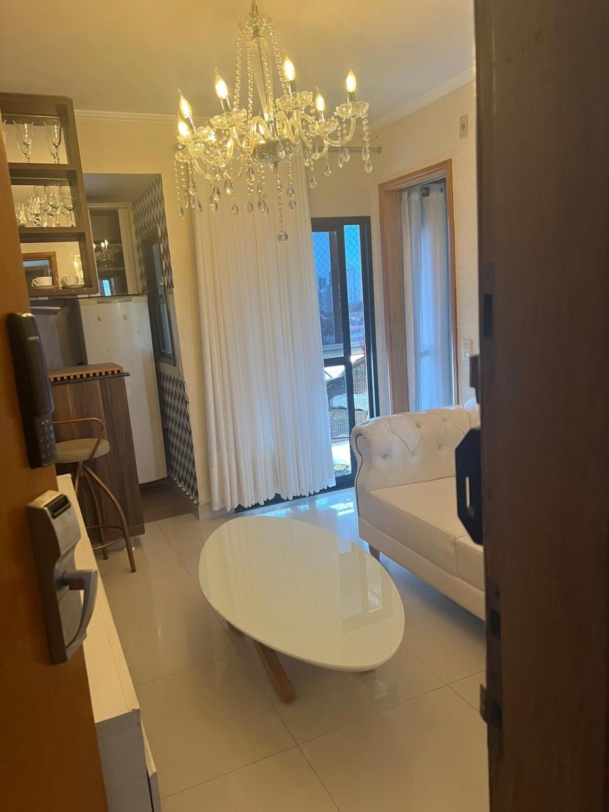Elegancia & Conforto Flat Mobiliado 戈亚尼亚 外观 照片